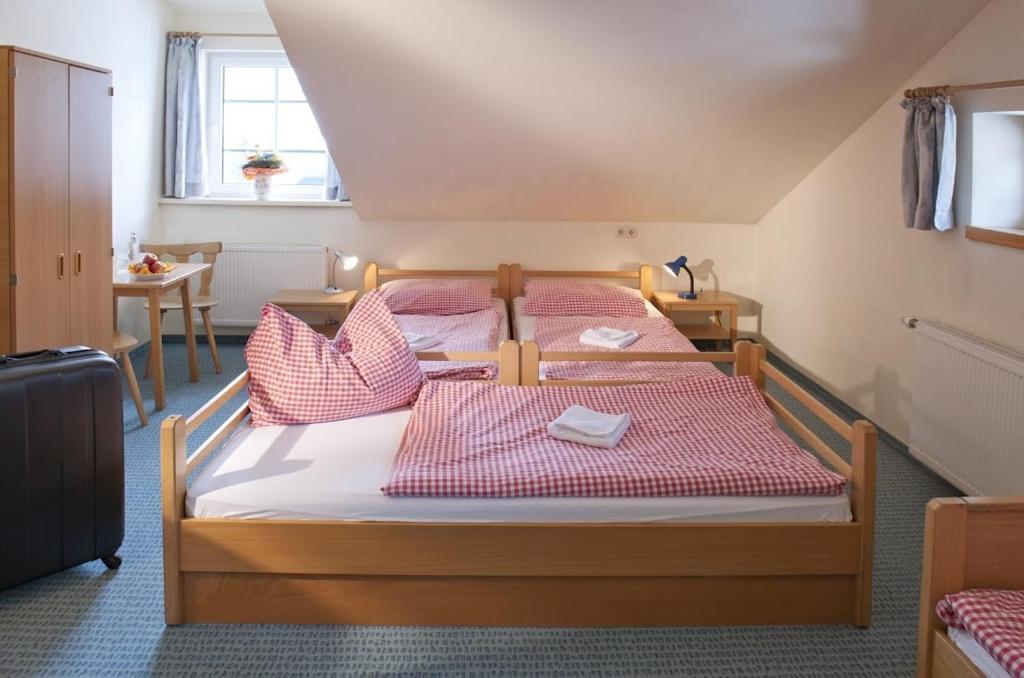 Luise Wehrenfennig & Haus Eva Hotel Bad Goisern Room photo