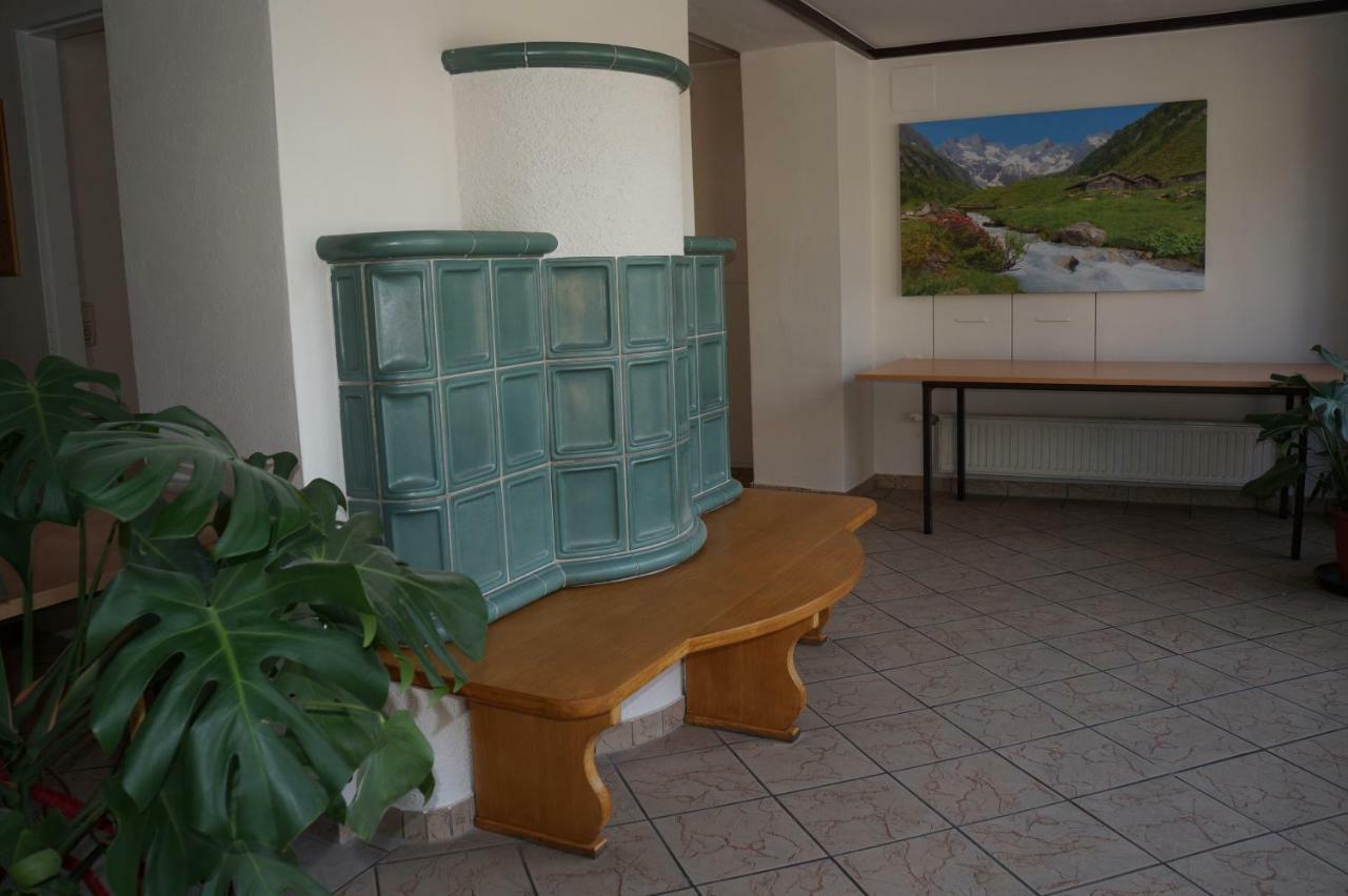 Luise Wehrenfennig & Haus Eva Hotel Bad Goisern Exterior photo